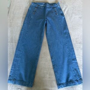 Old Navy Medium Blue Wide-Leg High-Waist Jeans with Button Detail